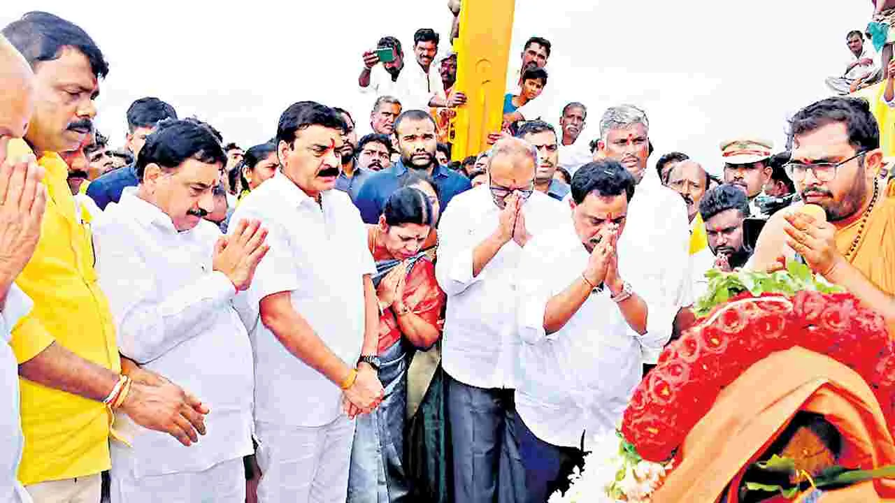 Anantapur District: బీటీపీ కాలువ పనులు పునఃప్రారంభం