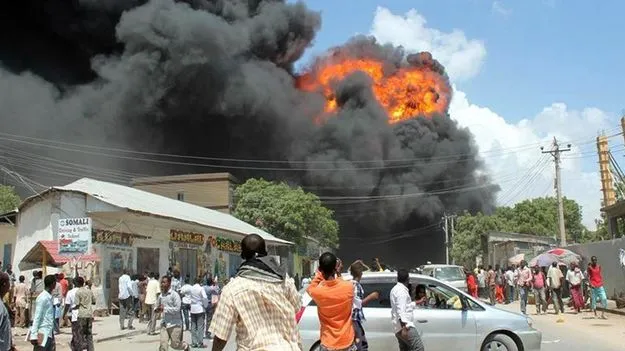 Suicide Bombing: చేపల మార్కెట్‌లో ఆత్మాహుతి దాడి.. 12 మంది మృతి