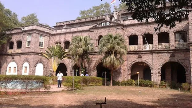 Guntur court: గుంటూరు కోర్టులో  పీఎస్ఆర్ కు ఎదురుదెబ్బ