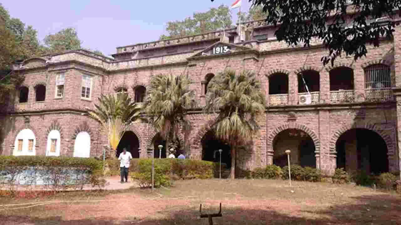 Guntur court: గుంటూరు కోర్టులో  పీఎస్ఆర్ కు ఎదురుదెబ్బ