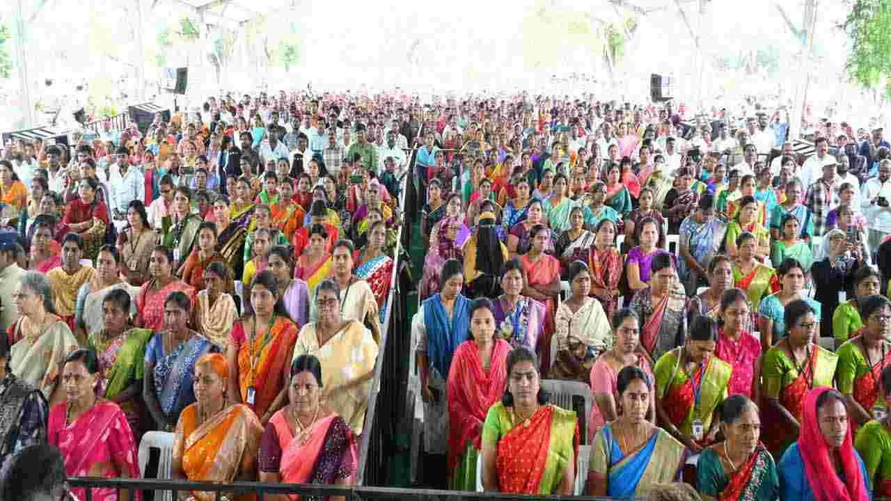 Vana Mahotsavam: ఆచార్య జయశంకర్ తెలంగాణ రాష్ట్ర వ్యవసాయ విశ్వవిద్యాలయంలో వన మహోత్సవం