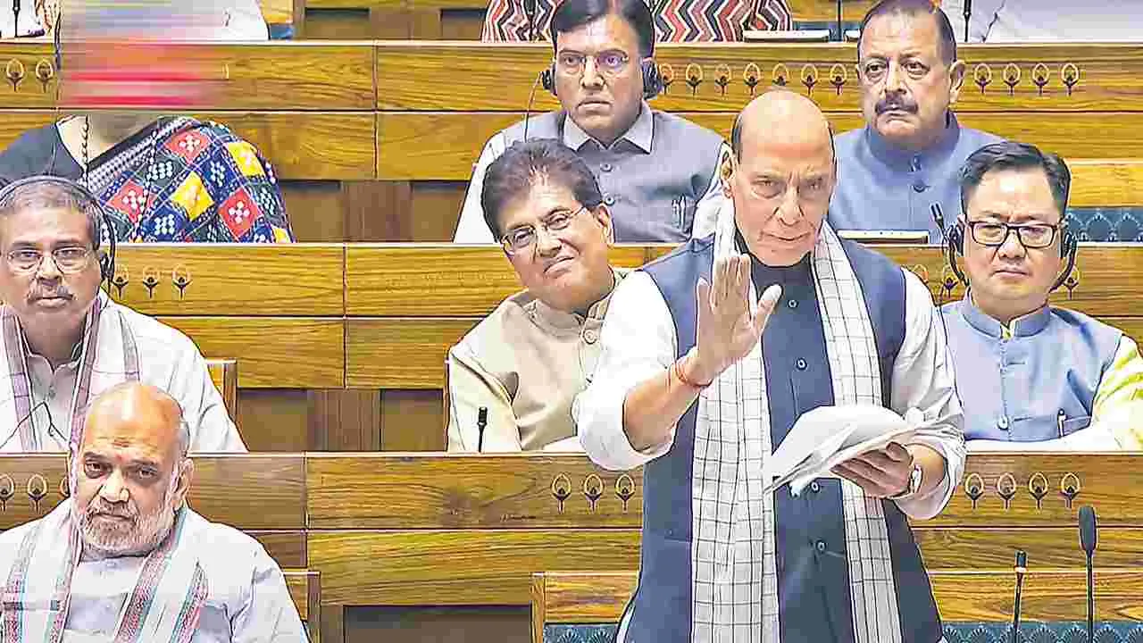 Rajnath Singh ON Operation Sindhoor: ఉగ్రవాదాన్ని తుదముట్టించేందుకు ఎంతవరకైనా వెళ్తాం