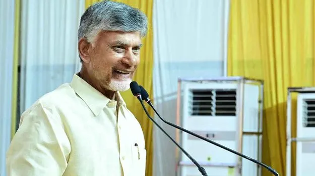 CM Chandrababu: మంగళగిరిలో సీఎం చంద్రబాబు పర్యటన.. మూడు పథకాలకు శ్రీకారం