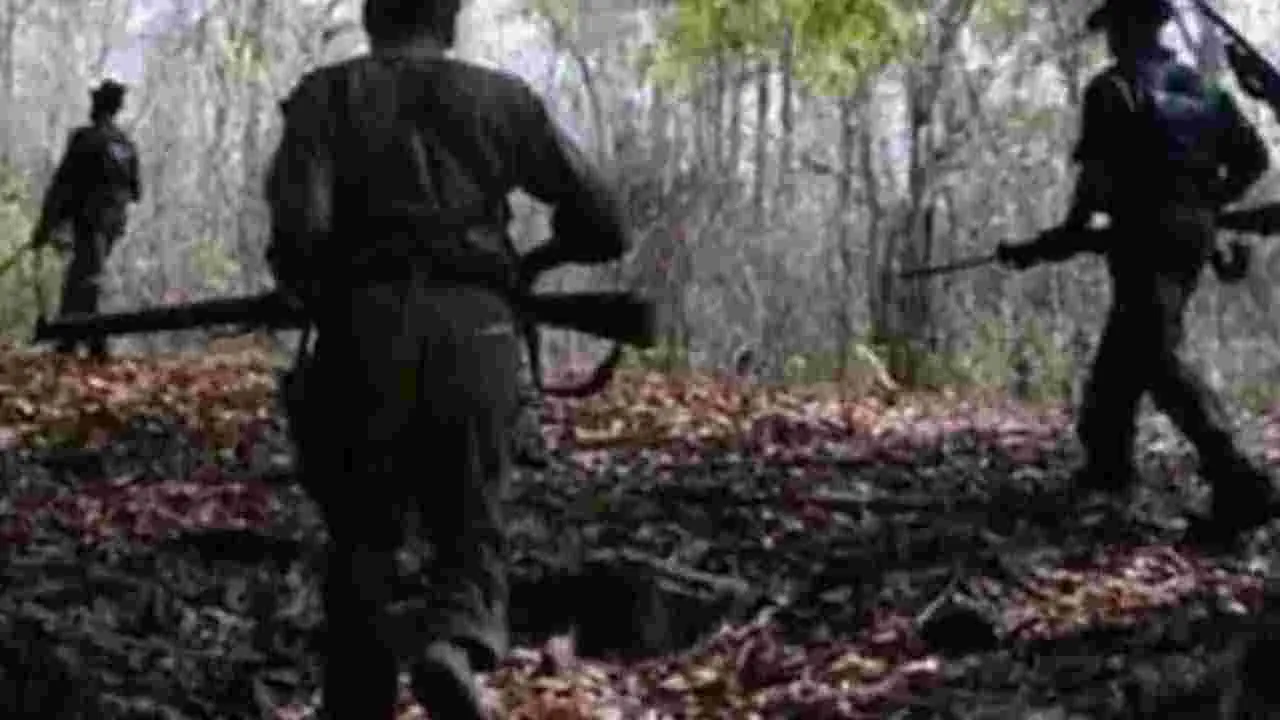 Chhattisgarh: ఛత్తీస్‌గఢ్‌లో భారీ ఎన్‌కౌంటర్.. నలుగురు మావోయిస్టుల హతం 