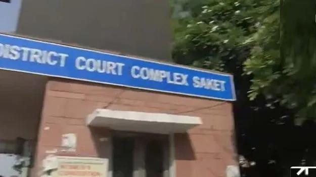 Court Lockup: కోర్టు లాకప్‌లో దారుణం.. ఖైదీని చంపిన మరో ఖైదీ..