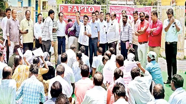 సమస్యల పరిష్కారంలో ప్రభుత్వం విఫలం