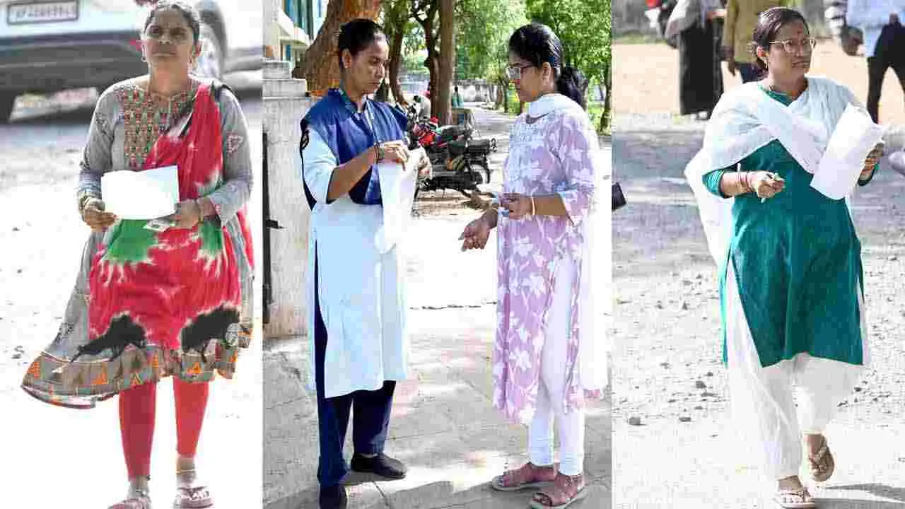 మెగా డీఎస్సీ పరీక్షలు ప్రారంభం.. హాజరైన అభ్యర్థులు