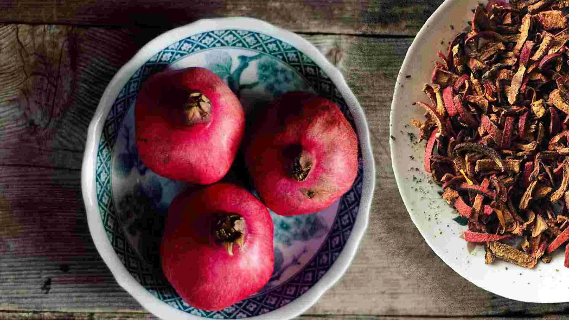 Pomegranate Health Tips: దానిమ్మ తొక్కలను పక్కన పడేస్తున్నారా.. ఇలా చేస్తే ఎన్ని లాభాలో తెలుసా..