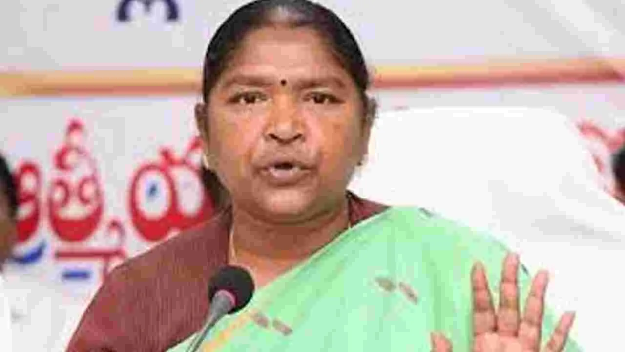Minister Seethakka: గద్దెలు మార్చకుండానే ఆధునికీకరణ