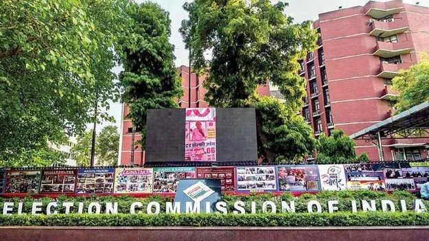 Bihar Voter List Revision Row: ఆర్టికల్ 326 ప్రకారమే ఓటర్ల జాబితా రివిజన్: ఈసీ