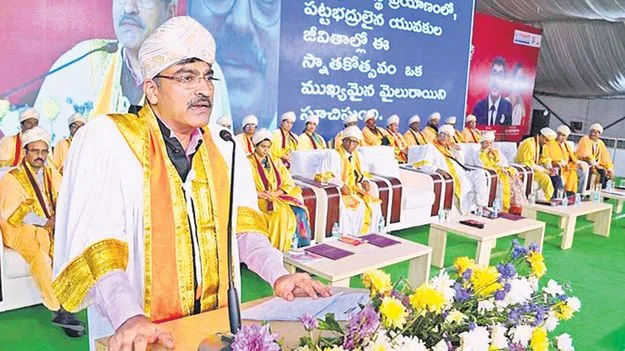 Dr Ram Kumar Kakani: భారతదేశాన్ని ప్రపంచ తయారీ కేంద్రంగా మార్చాలి