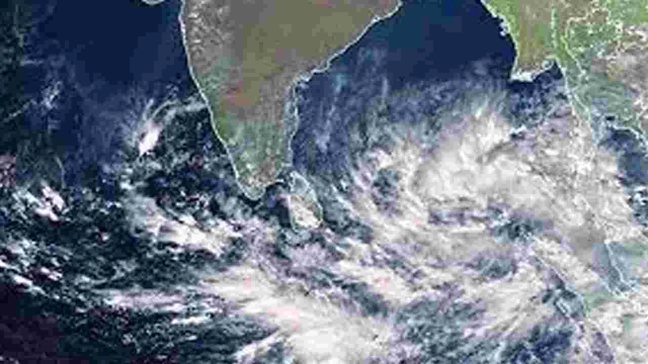 Bay Of Bengal Low Pressure: బంగాళాఖాతంలో బలపడిన అల్పపీడనం