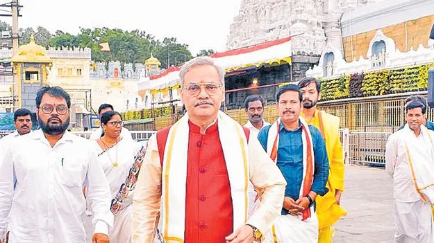 Justice Ravinath Tilhari visited Tirumala: శ్రీవారి సేవలో హైకోర్టు న్యాయమూర్తి రవినాథ్ తిల్హరి