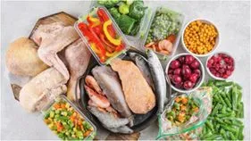 Frozen Foods: పండ్లు, కూరగాయలు, మాంసం.. ఫ్రిజ్‌లో ఎన్ని రోజులు నిల్వ చేయొచ్చు?