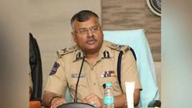 DGP Jitender: సేఫ్‌ స్టే ప్రాజెక్టును అన్ని కమిషనరేట్లలో అమలు చేయాలి