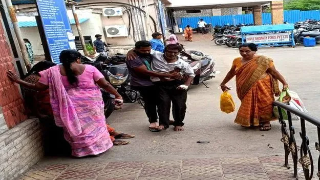 ఆసుపత్రిలో అష్టకష్టాలు