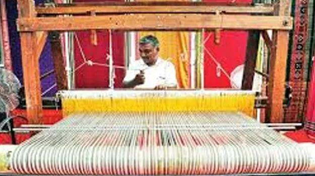 Handloom Workers: జియో ట్యాగ్ కార్మికులందరికీ భరోసా ఇవ్వాలి