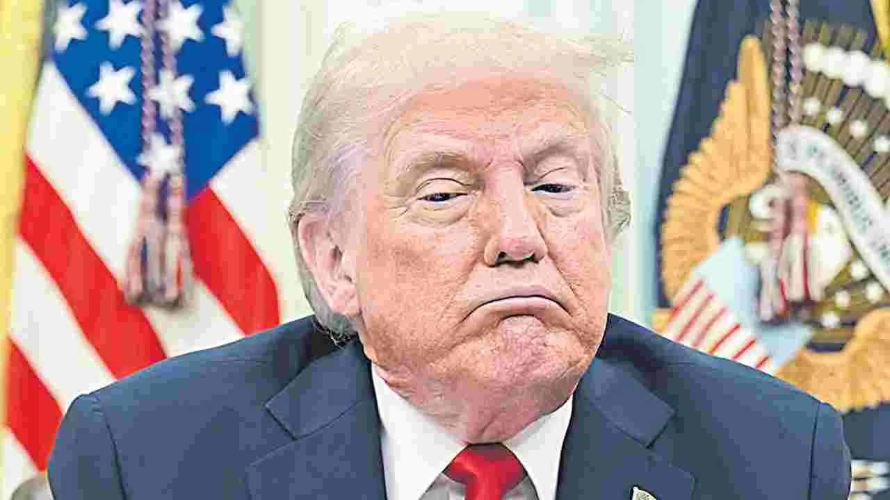 US Trade Policy: మనపై 25శాతం.. పాక్‌పై 19శాతం