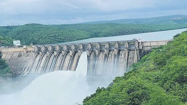 Heavy Rain In Telangana: వచ్చే 3 రోజులు అతి భారీ వర్షాలు!