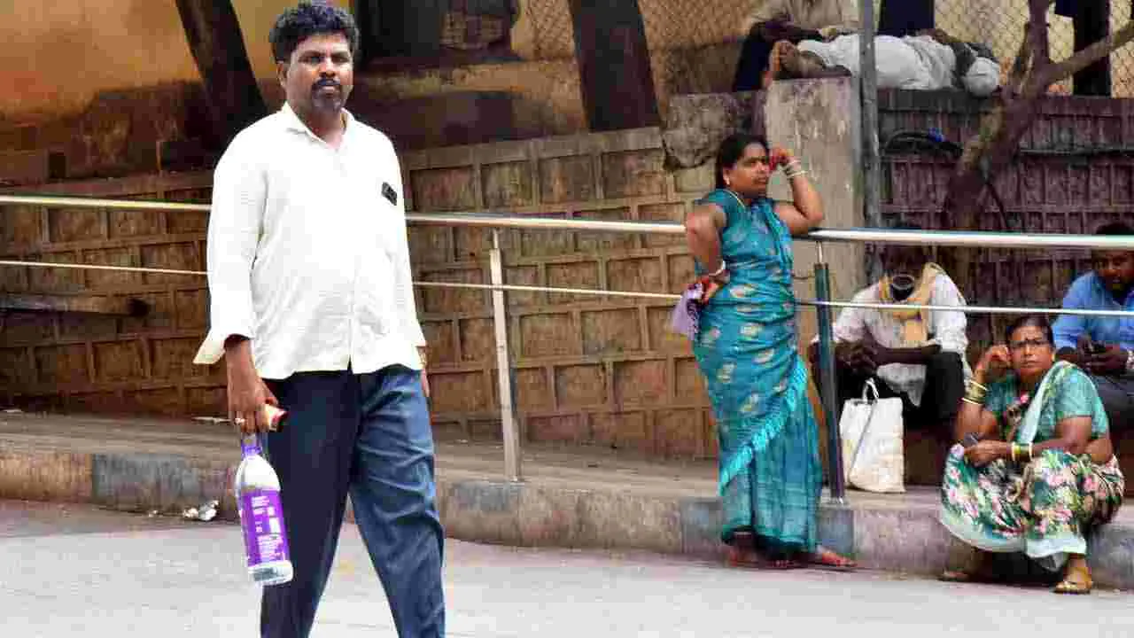 Gandhi Hospital:హే మహాత్మా.. గాంధీ ఆసుపత్రిలో నీళ్లు కట కట