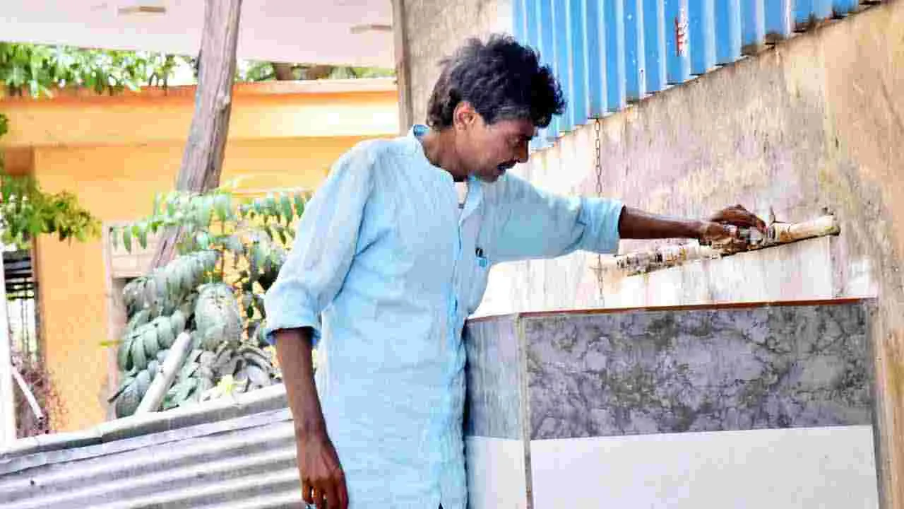 Gandhi Hospital:హే మహాత్మా.. గాంధీ ఆసుపత్రిలో నీళ్లు కట కట
