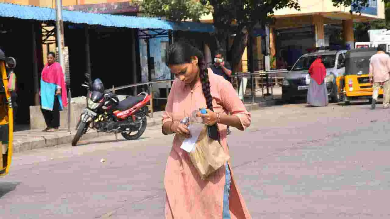 Gandhi Hospital:హే మహాత్మా.. గాంధీ ఆసుపత్రిలో నీళ్లు కట కట