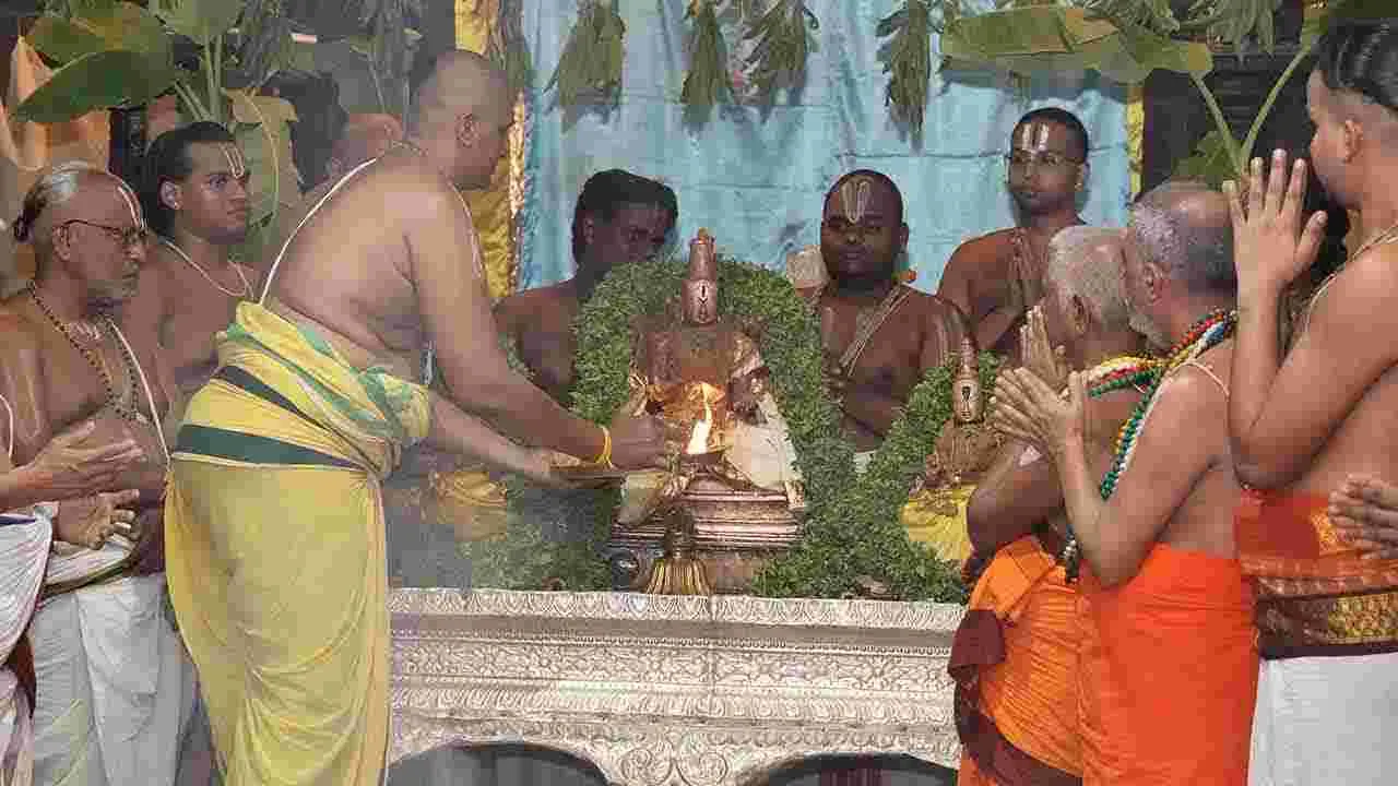 తిరుపతిలో వైభవంగా ప్రారంభమైన గోవిందరాజస్వామి జ్యేష్ఠాభిషేకం