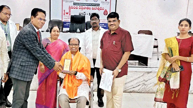 రక్తదానం ప్రాణదానంతో సమానం