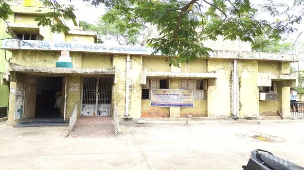 ఎట్టకేలకు సీట్ల మార్పు 