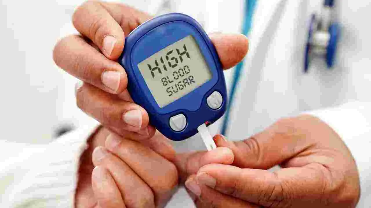 Health Tips: షుగర్ లెవల్స్ పెరిగిపోతున్నాయా.. అయితే వెంటనే ఈ 5 ఆకుకూరలు తినండి చాలు..