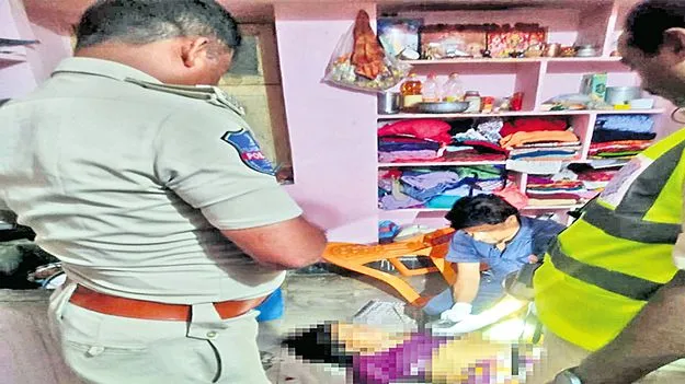 Hyderabad Police: ప్రియుడితో కలిసి.. కన్నతల్లిని చంపిన బాలిక 