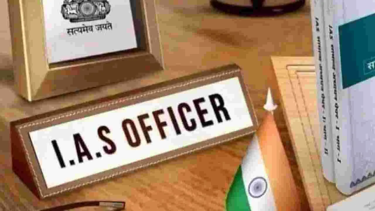 IAS Tranfers : తెలంగాణలో భారీగా ఐఏఎస్‌ల బదిలీ
