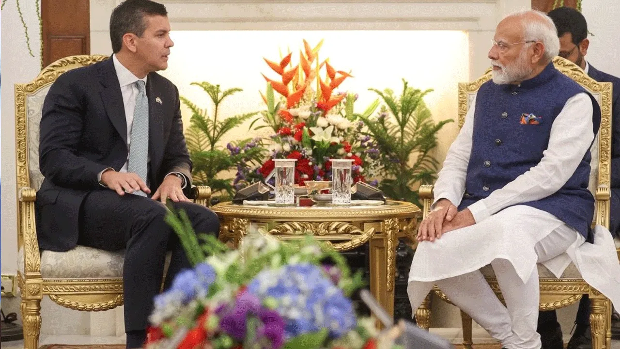 India-Paraguay: పరాగ్వే అధ్యక్షుడు శాంటియాగో పెనాతో ప్రధాని మోదీ చర్చలు ఫలప్రదం