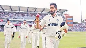 India vs England Test Match: ఆధిక్యం స్వల్పమే