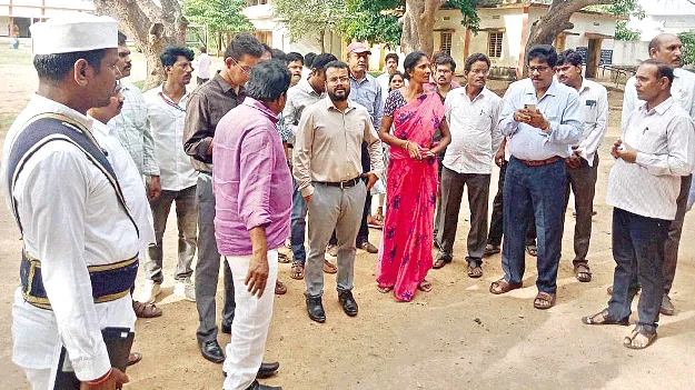 పండుగలా మెగా పేరెంట్స్‌ మీటింగ్‌: జేసీ