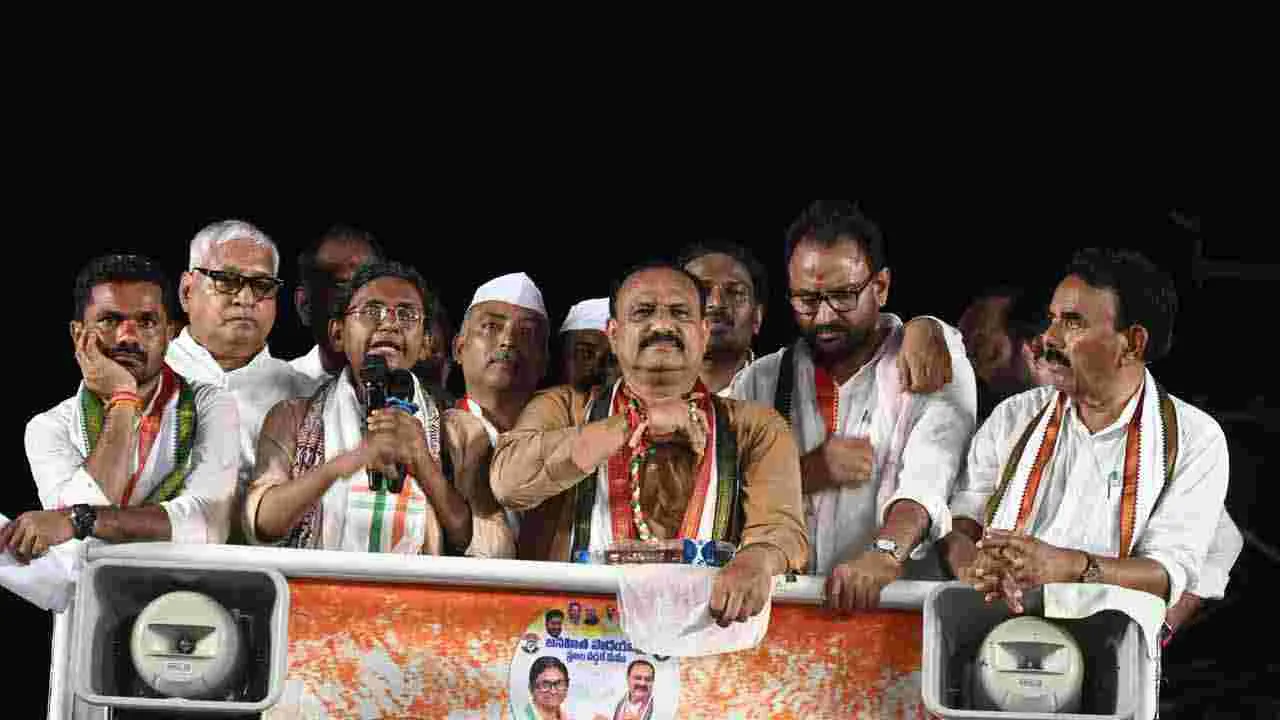 Janahitha Padayatra: రాష్ట్రానికి శనిలా దాపురించిన కేంద్ర మంత్రి: పీసీసీ చీఫ్