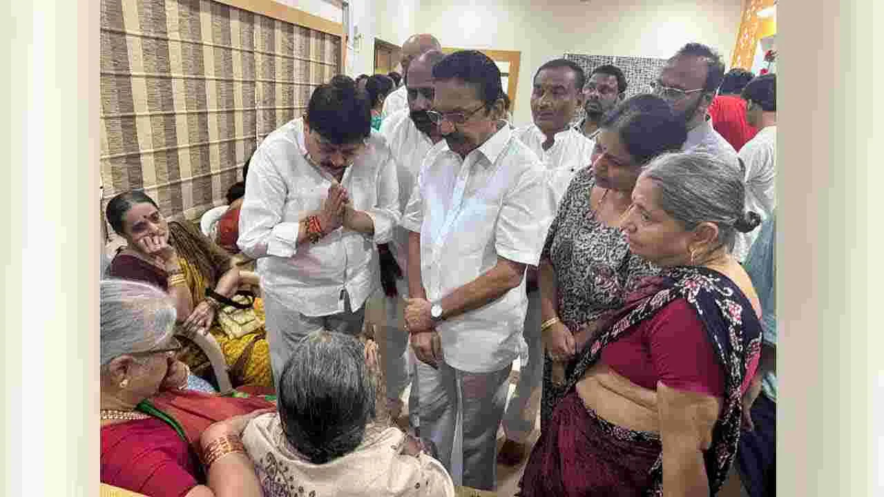 Kota Srinivasa Rao: ప్రముఖ నటుడు కోట శ్రీనివాసరావు కన్నుమూత.. పలువురు ప్రముఖుల సంతాపం