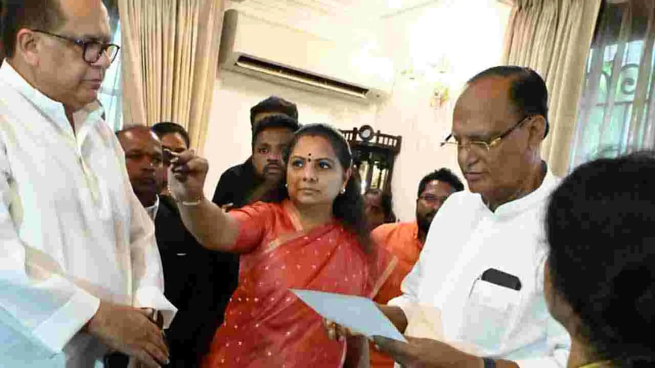 Kalvakuntla Kavitha Vs Teenmar Mallanna:తీన్మార్ మల్లన్నపై కల్వకుంట్ల కవిత ఫిర్యాదు