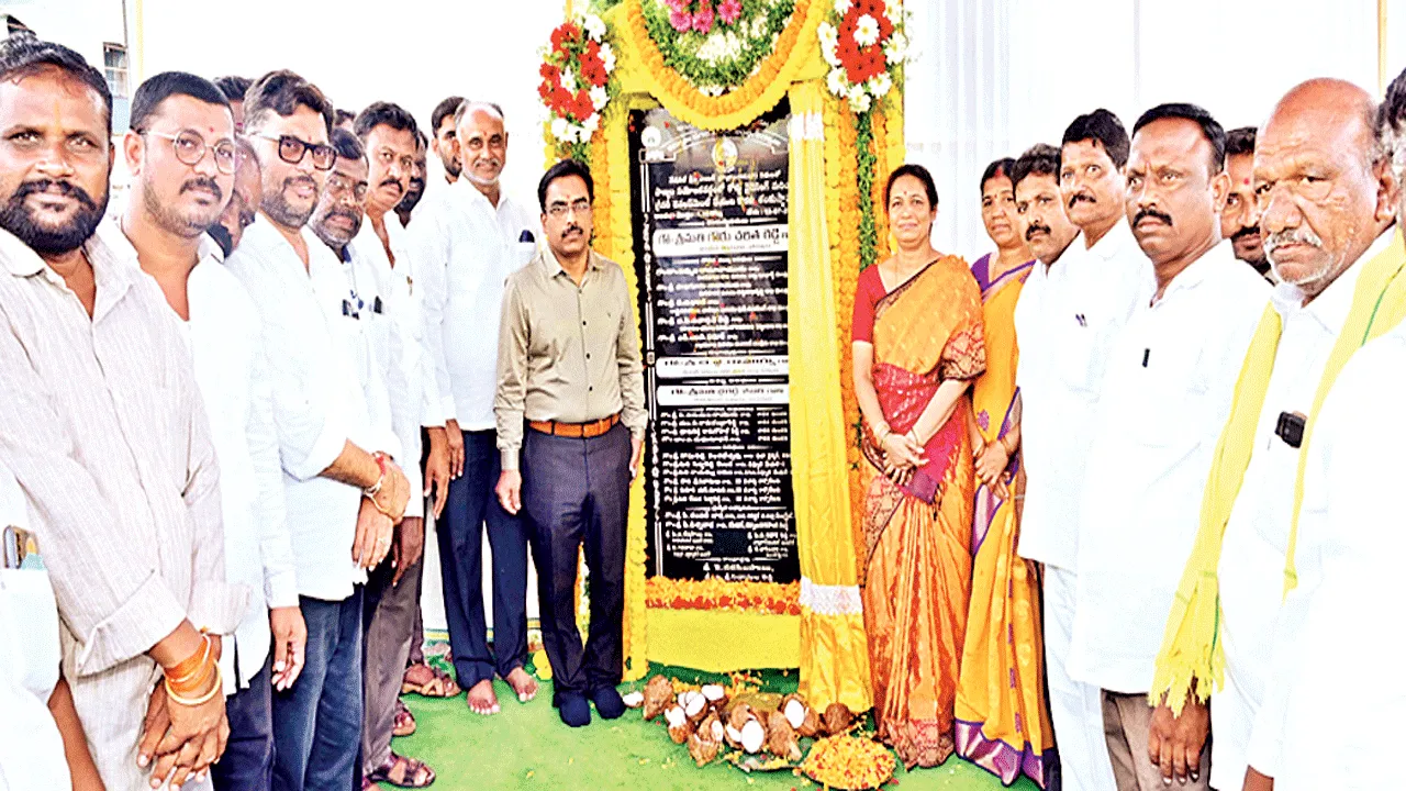 పనులను వేగవంతంగా పూర్తి చేయాలి