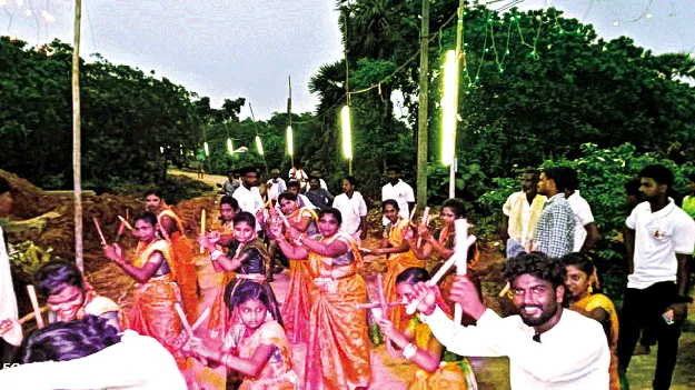 సందడిగా గ్రామదేవత ఉత్సవాలు