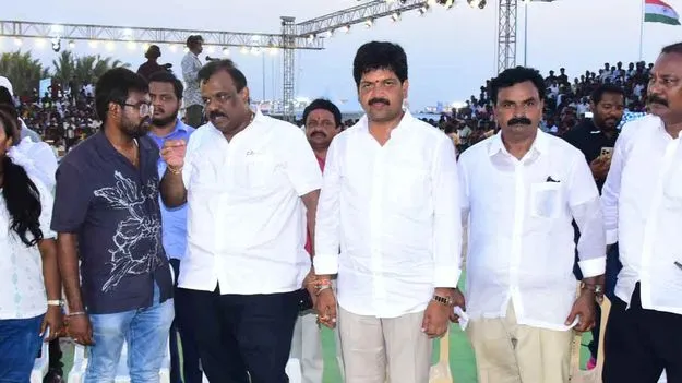 Kollu Ravindra: బందరు - రేపల్లె రైల్వే లైన్ సాధిస్తాం