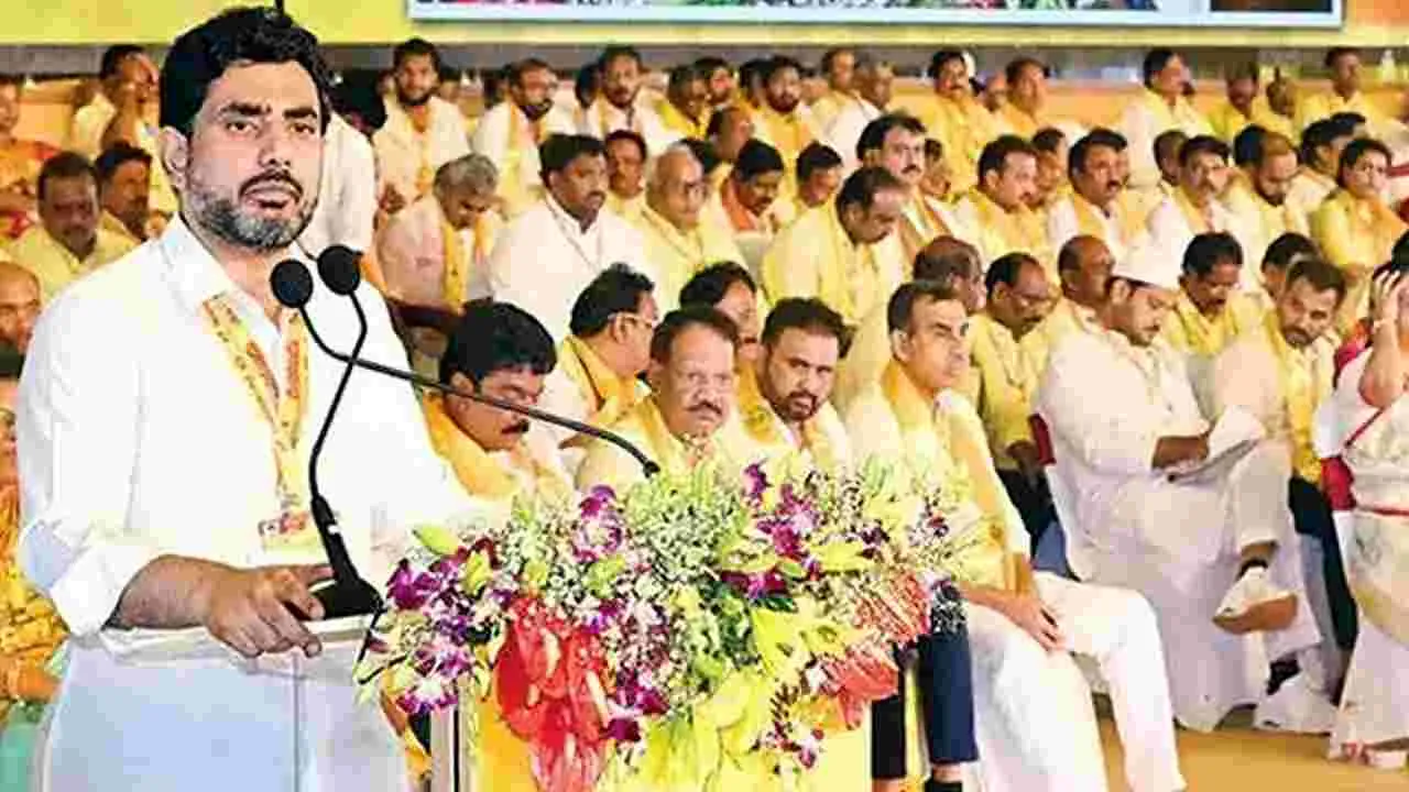 Lokesh: అందరం కలుదదాం.. ఇంటింటికి వెళ్దాం