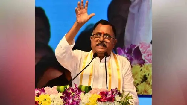 Mallu Ravi: సీఎంపై రాజగోపాల్ రెడ్డి విమర్శలు.. స్పందించిన కాంగ్రెస్ క్రమశిక్షణ కమిటీ