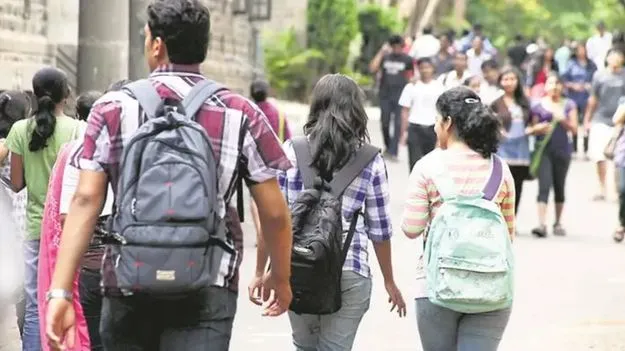 MH Wedding invite Incident: మరాఠీపై మరో వివాదం... మహారాష్ట్రలో స్టూడెంట్‌పై తోటి విద్యార్థుల దాడి