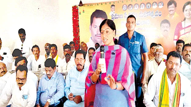 రైతులకు మెరుగైన సేవలందించాలి 