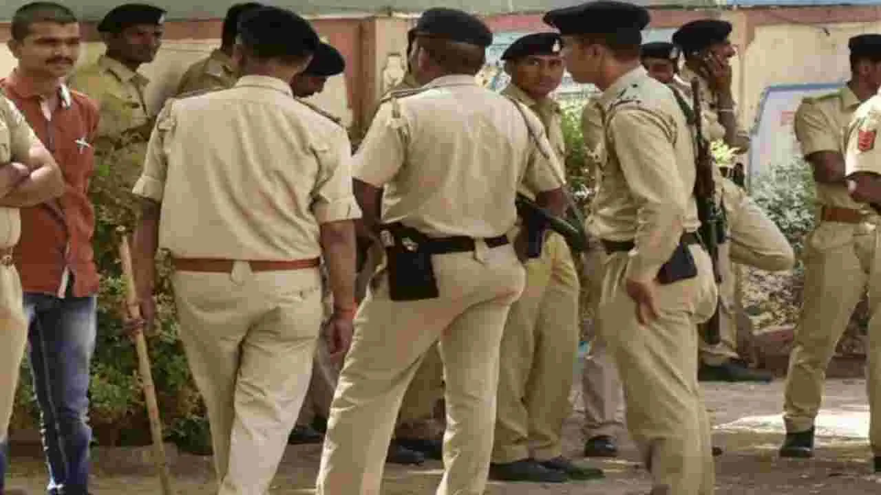 MP Absentee Cop: ఒక్క రోజు కూడా పని చేయని కానిస్టేబుల్‌కు రూ.28 లక్షల జీతం