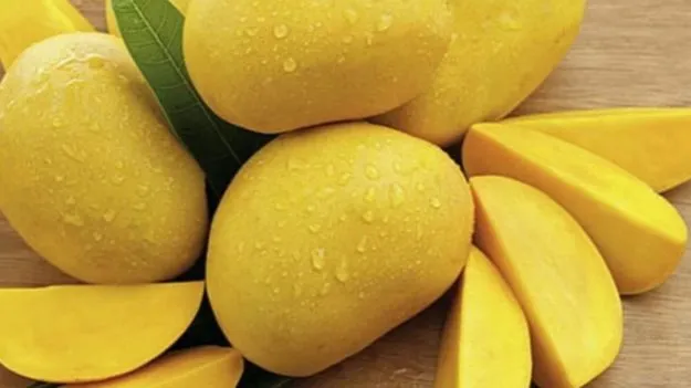 Mangoes: మామిడి పండు తిన్న తర్వాత పొరపాటున కూడా వీటిని తినకండి..