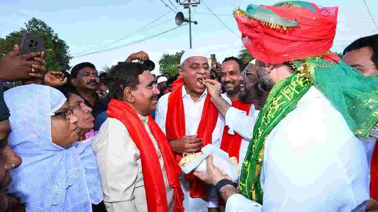 Minister Nara Lokesh: నెల్లూరు బారా షాహిద్ దర్గాలో మంత్రి నారా లోకేష్ ప్రార్థనలు