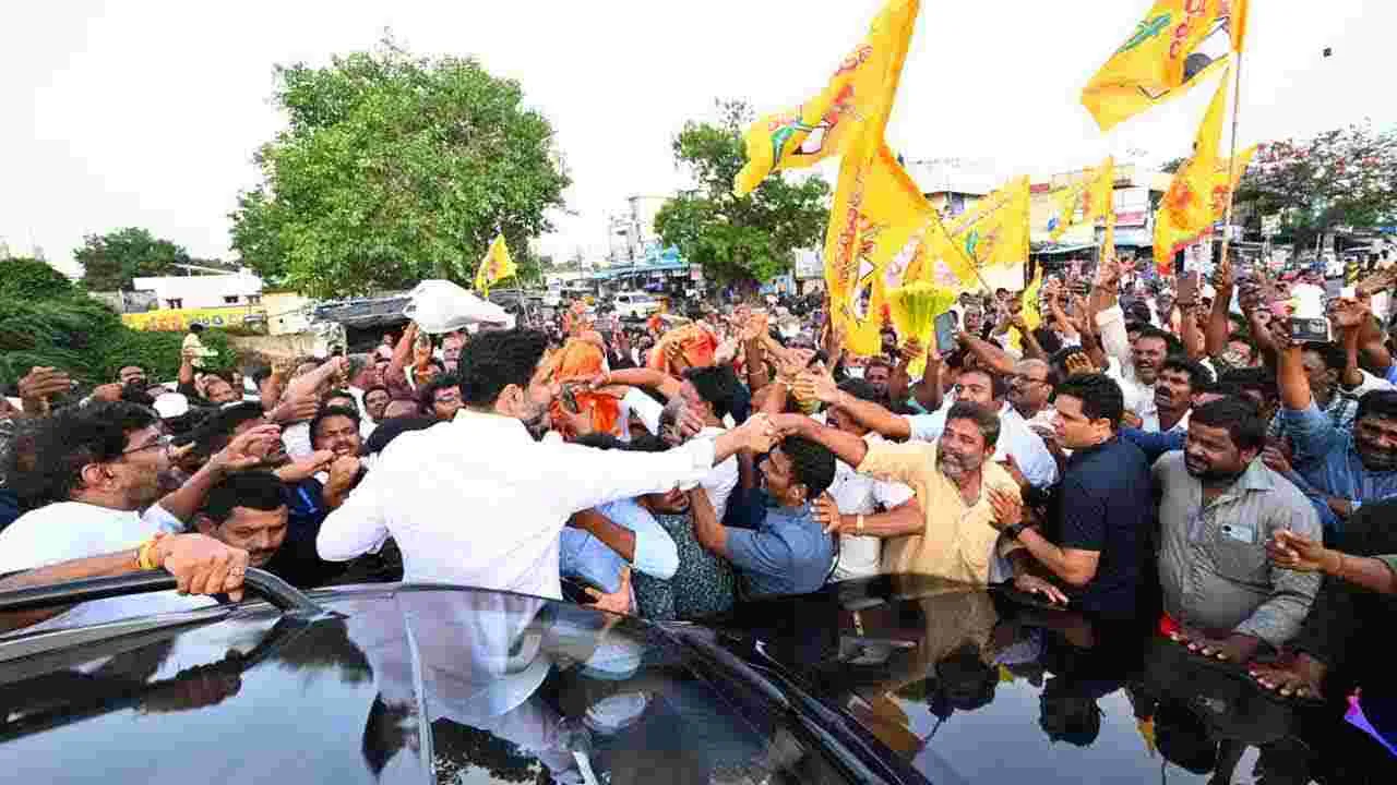 Minister Nara Lokesh: నెల్లూరు బారా షాహిద్ దర్గాలో మంత్రి నారా లోకేష్ ప్రార్థనలు