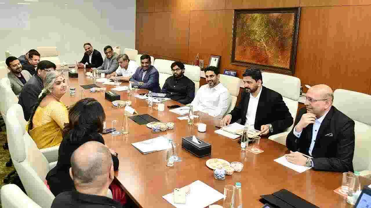 Minister Nara Lokesh: బెంగళూరులో  మంత్రి నారా లోకేష్ పర్యటన.. ఏపీలో పెట్టుబడులపై చర్చ